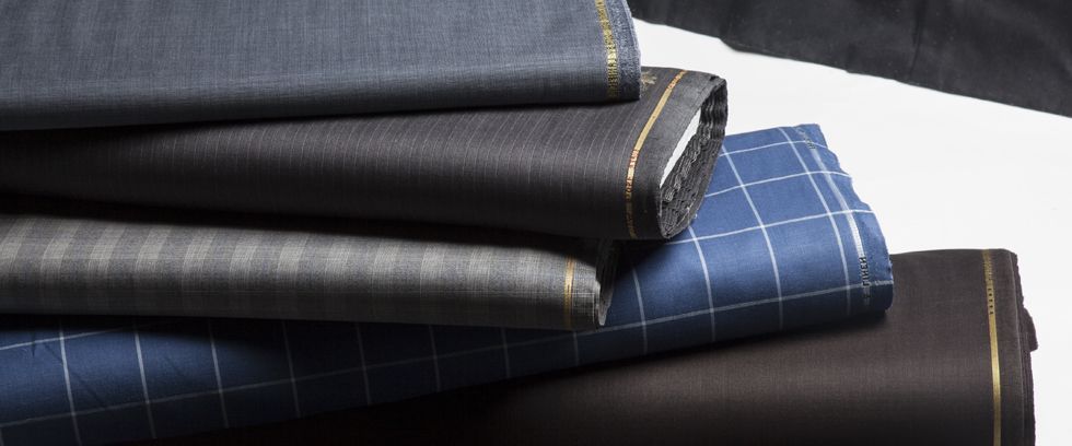 CHOOSING THE RIGHT FABRIC FOR YOUR YOUR SUIT
